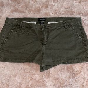Express New Cargo Short Shorts Military Green 98%Cotton Size 12 New without Tags